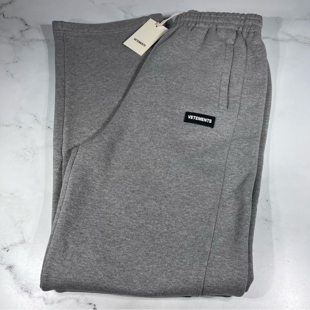 Vetements Logo Strait Leg Grey Sweatpants